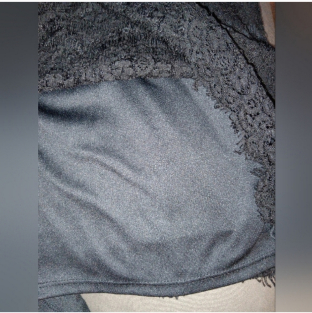 Monteau Black Lace Camisole - Picture 4 of 6